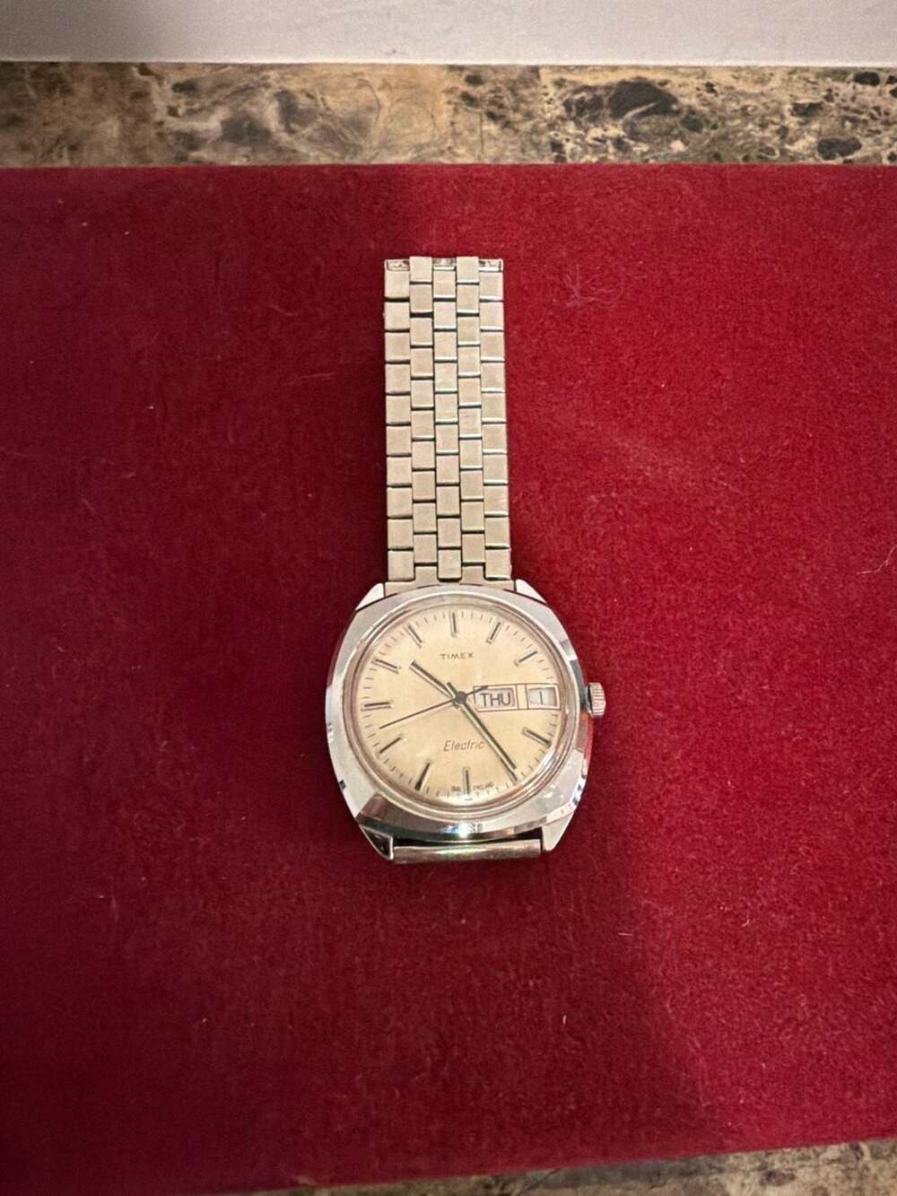 Vintage Timex Electric Day Date Cushion Case Watch with Silver Tone Bracelet